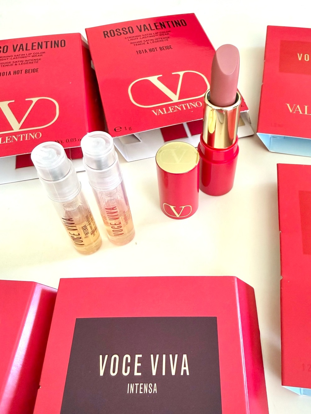 Valentino lipstick and fragrance sample set! Rosso Valentino Voce Viva